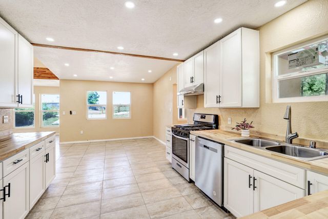 72 Aspen Drive, Edgewood, NM 87015