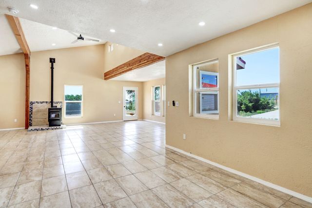 72 Aspen Drive, Edgewood, NM 87015