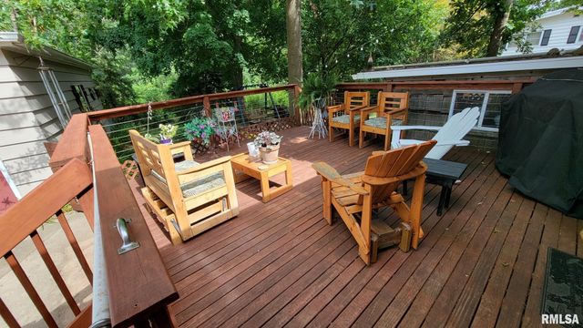 4408 N ROSEMEAD Drive, Peoria, IL 61614