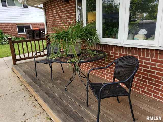 4408 N ROSEMEAD Drive, Peoria, IL 61614