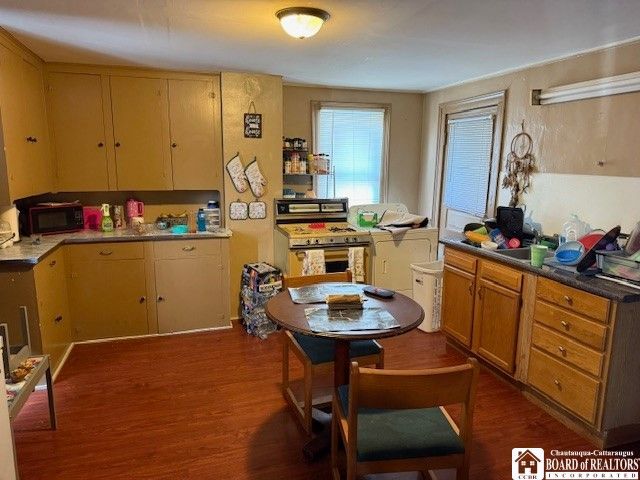 7 Pullman Street, Jamestown, NY 14701