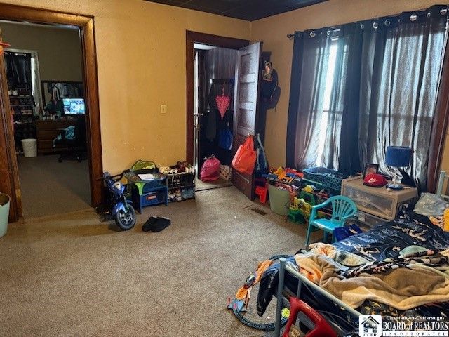 7 Pullman Street, Jamestown, NY 14701