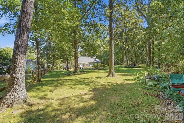 2212 Ryefield Way, Monroe, NC 28112