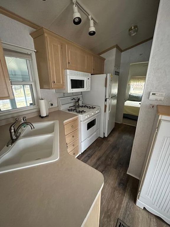 391 West Street 2, Biddeford, ME 04005 — photo 4
