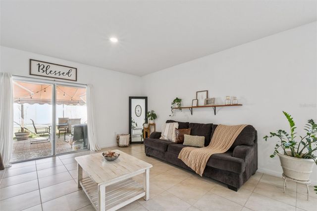 865 GUNNISON DRIVE, Orange City, FL 32763