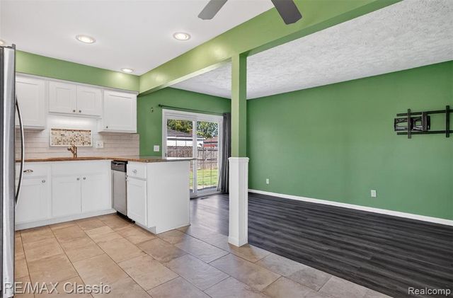 14011 Ken Court, Warren, MI 48088