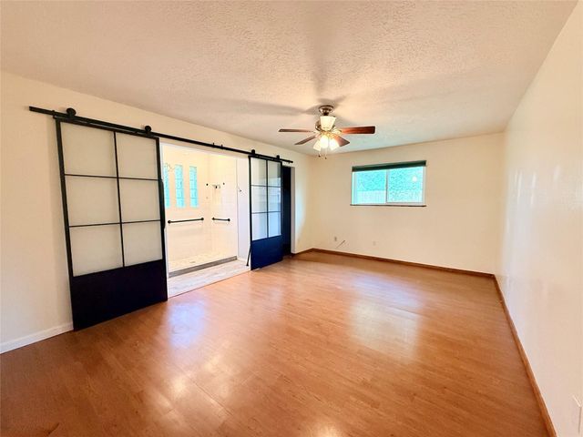 2410 Point Comfort Court, Webster, TX 77598