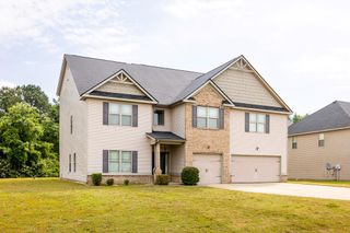 40 Moss Oak Drive, Fort Mitchell, AL 36856