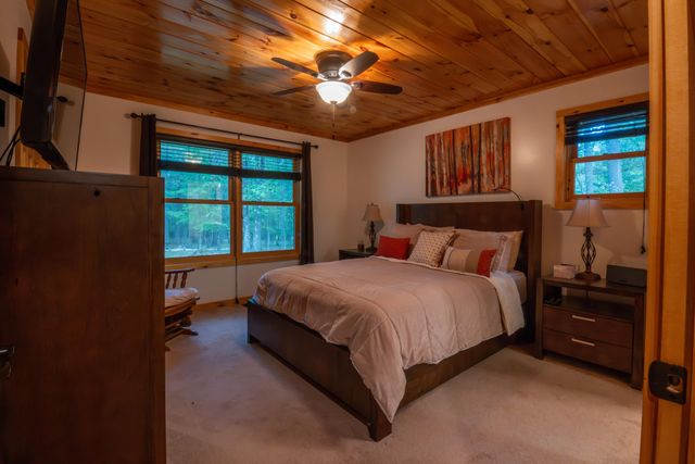 12 Elm Street, Jay, NY 12941