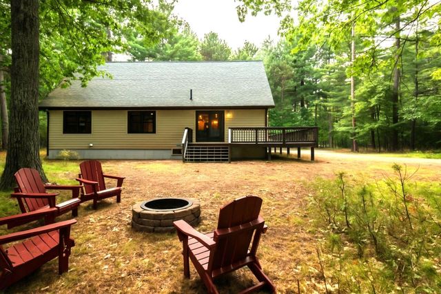 12 Elm Street, Jay, NY 12941