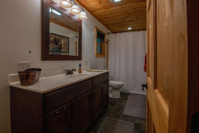 12 Elm Street, Jay, NY 12941