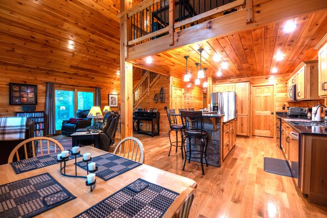 12 Elm Street, Jay, NY 12941