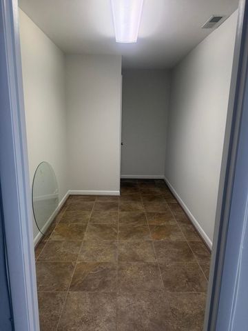 218 Windward DR, Roanoke, VA 24018