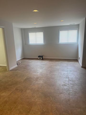 218 Windward DR, Roanoke, VA 24018