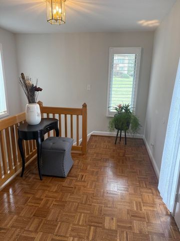 218 Windward DR, Roanoke, VA 24018