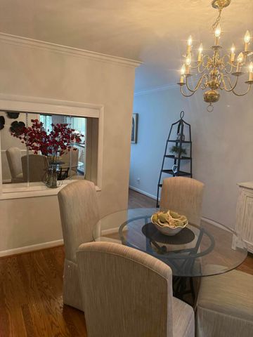 218 Windward DR, Roanoke, VA 24018