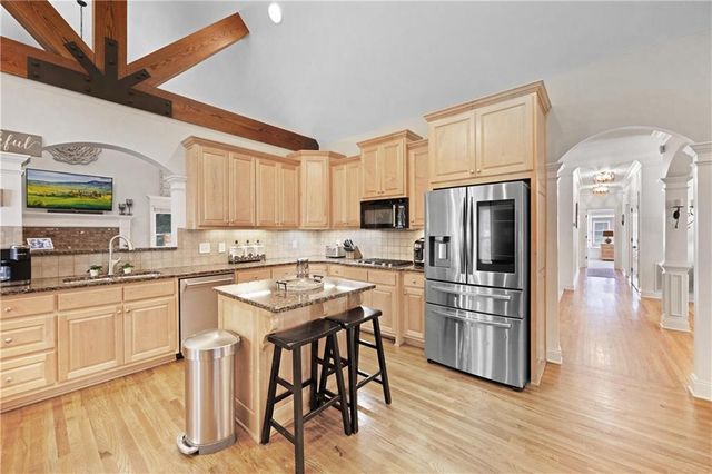 2065 Democracy Drive, Buford, GA 30519
