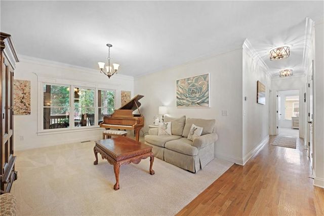 2065 Democracy Drive, Buford, GA 30519