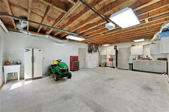 2065 Democracy Drive, Buford, GA 30519