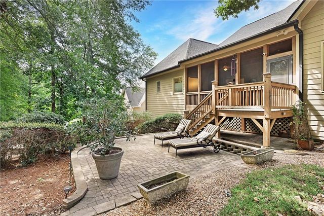 2065 Democracy Drive, Buford, GA 30519