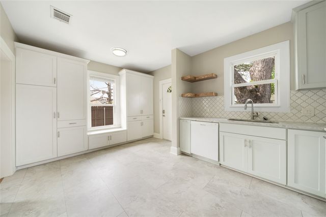 2807 Tanner Street, Dallas, TX 75215