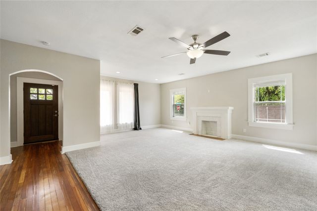 2807 Tanner Street, Dallas, TX 75215