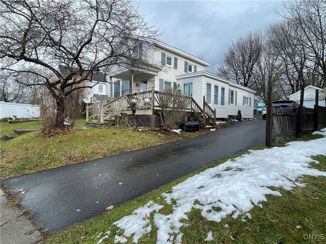 249 Syracuse Avenue, Oswego, NY 13126