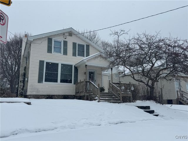 249 Syracuse Avenue, Oswego, NY 13126