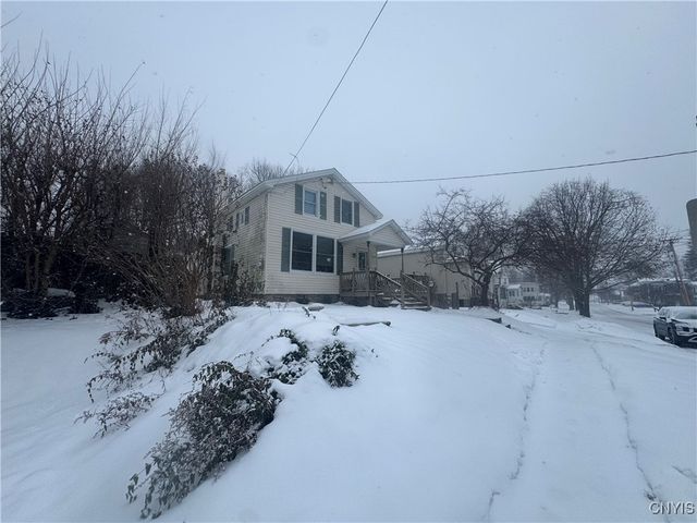 249 Syracuse Avenue, Oswego, NY 13126
