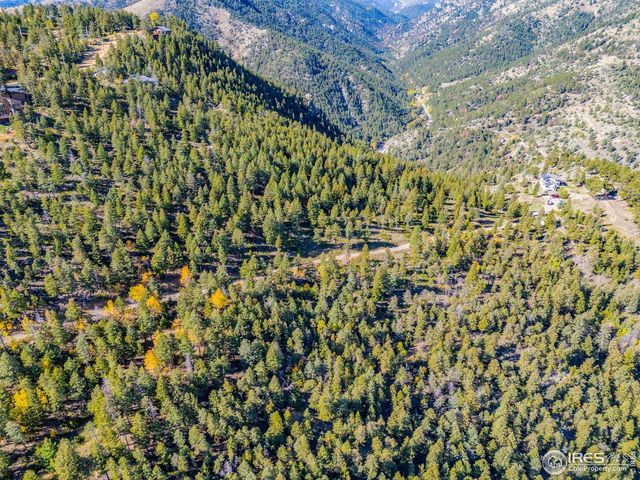 323 Roxbury Dr, Boulder, CO 80302