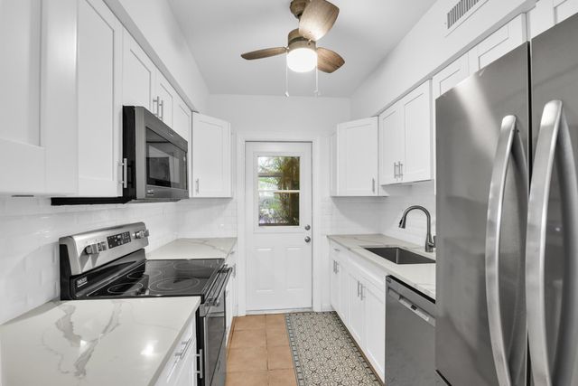 770 E Camino 0050, Boca Raton, FL 33432