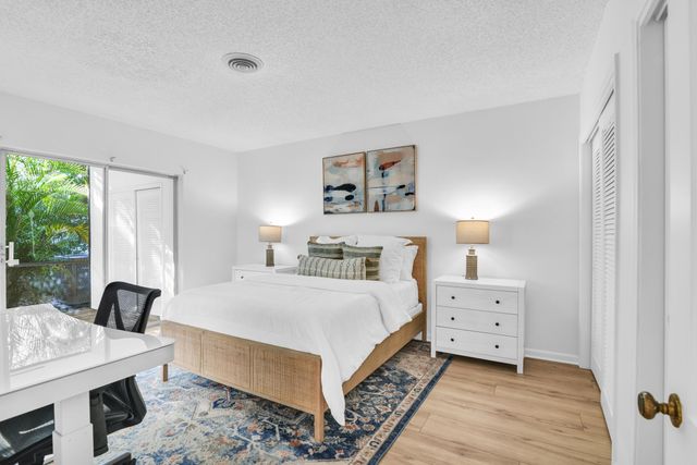 770 E Camino 0050, Boca Raton, FL 33432