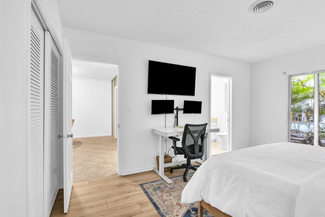 770 E Camino 0050, Boca Raton, FL 33432