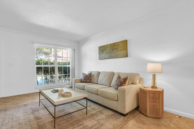 770 E Camino 0050, Boca Raton, FL 33432
