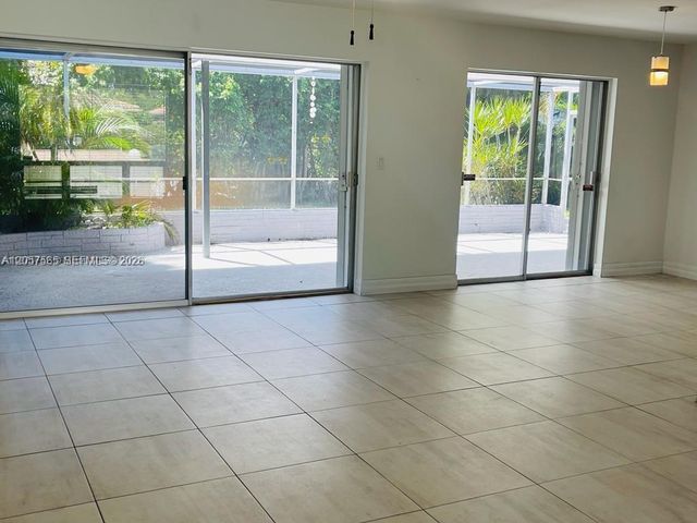 1900 NE 41st Street 0, Oakland Park, FL 33308