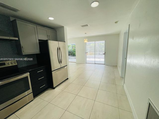 1900 NE 41st Street 0, Oakland Park, FL 33308