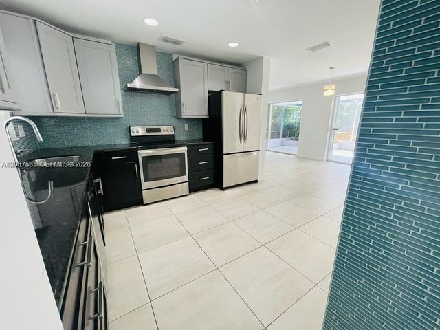1900 NE 41st Street 0, Oakland Park, FL 33308