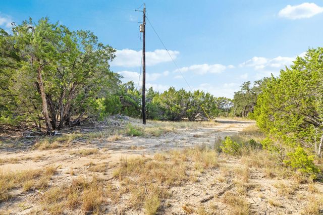 1000 Norwood RD, Dripping Springs, TX 78620
