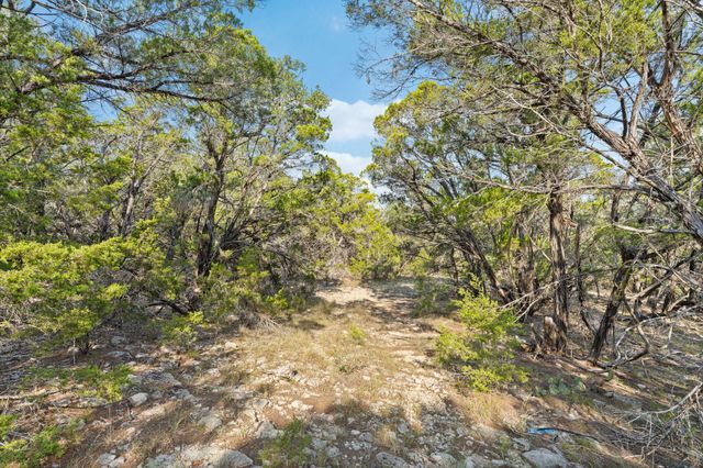 1000 Norwood RD, Dripping Springs, TX 78620