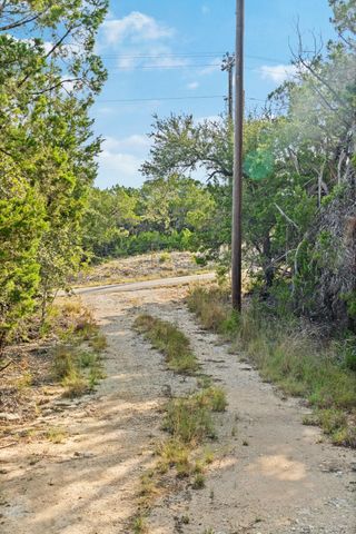 1000 Norwood RD, Dripping Springs, TX 78620