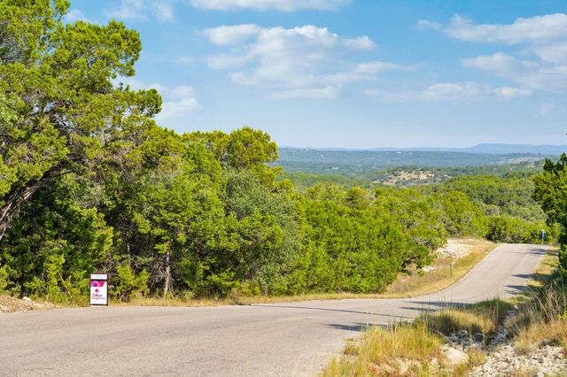 1000 Norwood RD, Dripping Springs, TX 78620