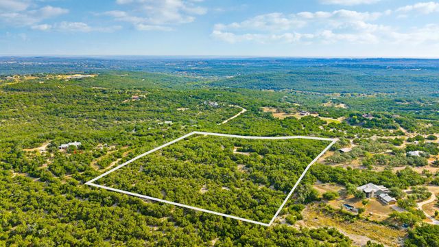 1000 Norwood RD, Dripping Springs, TX 78620