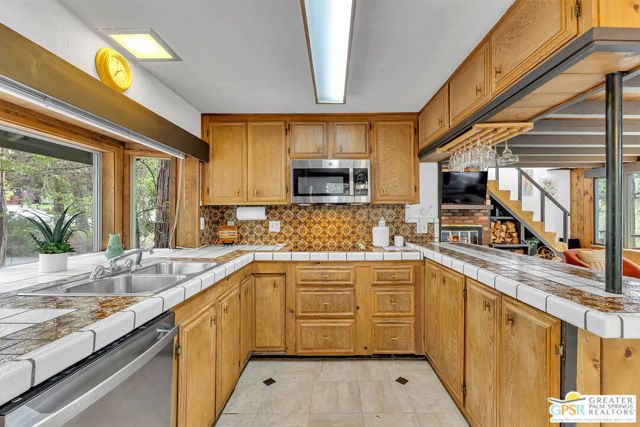 25655 Tahquitz Drive, Idyllwild, CA 92549