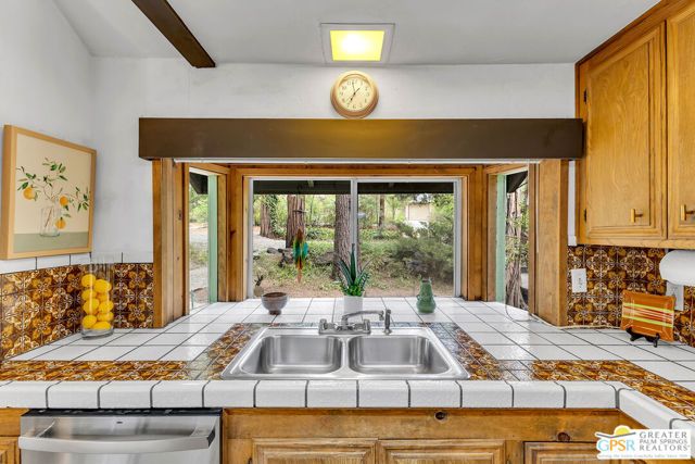 25655 Tahquitz Drive, Idyllwild, CA 92549