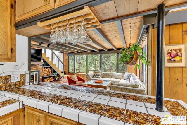 25655 Tahquitz Drive, Idyllwild, CA 92549