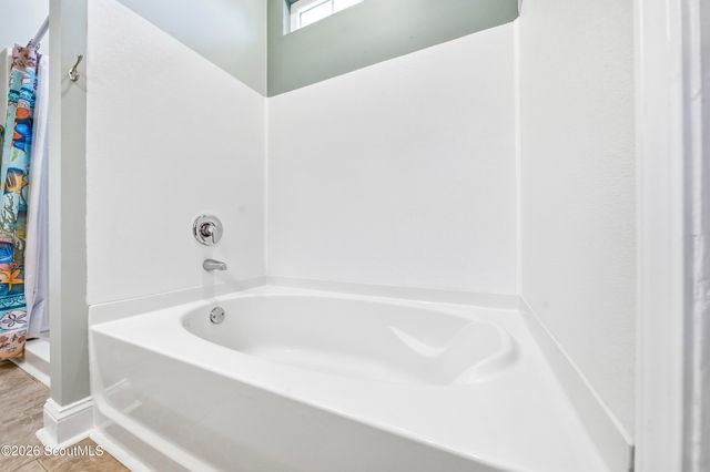 276 Bridgewater Lane, Darien, GA 31305
