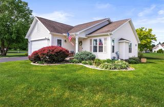 14 Glenn Hvn, Ogden, NY 14559
