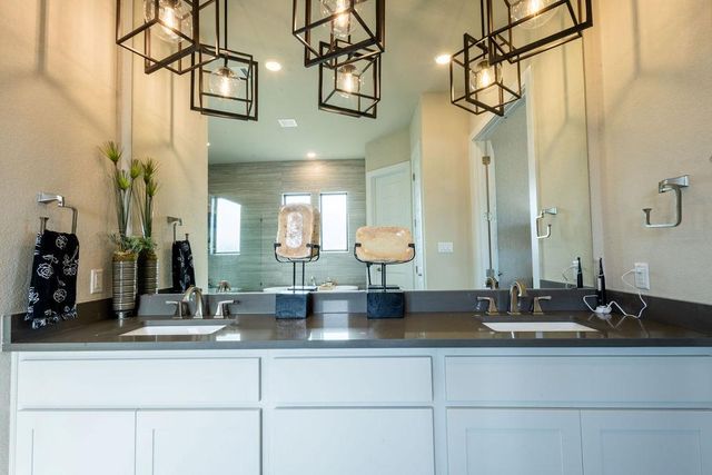 217 Northcrest DR, Liberty Hill, TX 78642