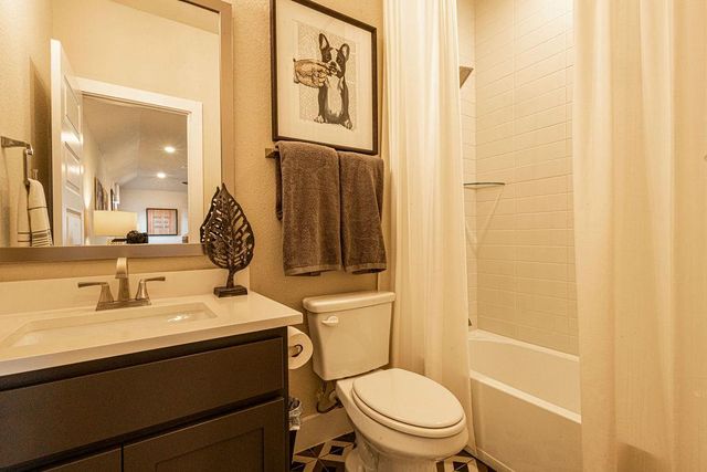 217 Northcrest DR, Liberty Hill, TX 78642