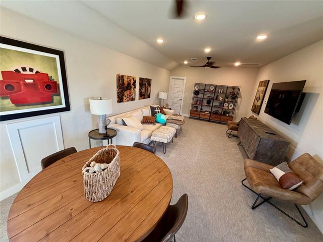 217 Northcrest DR, Liberty Hill, TX 78642